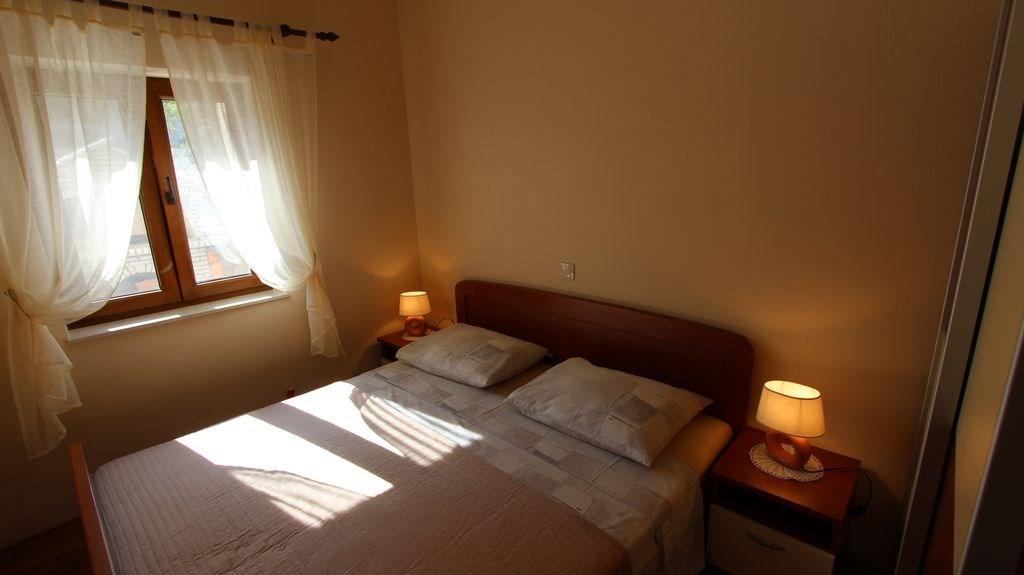 Apartment Dobrinj 1 Екстер'єр фото