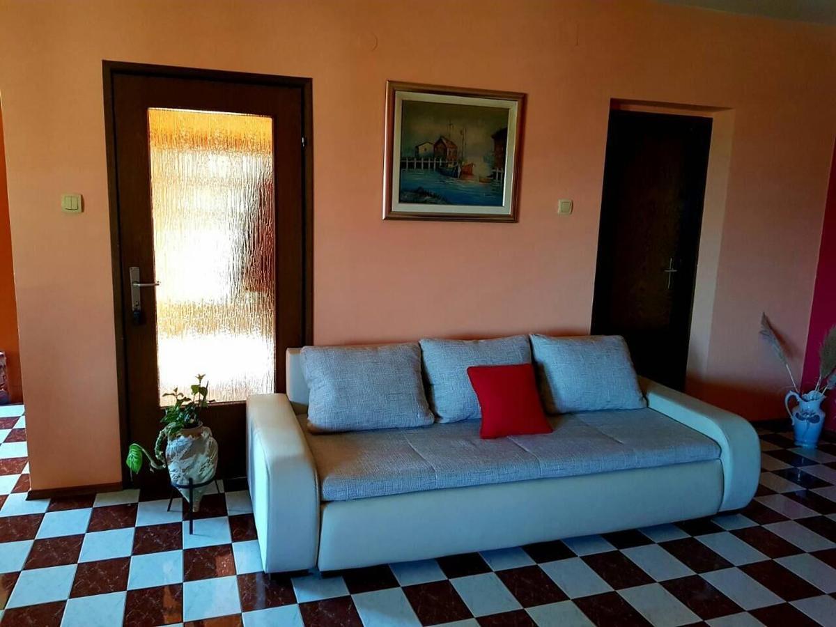 Apartment Dobrinj 1 Екстер'єр фото