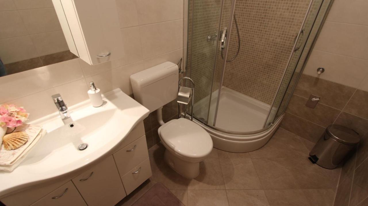 Apartment Dobrinj 1 Екстер'єр фото